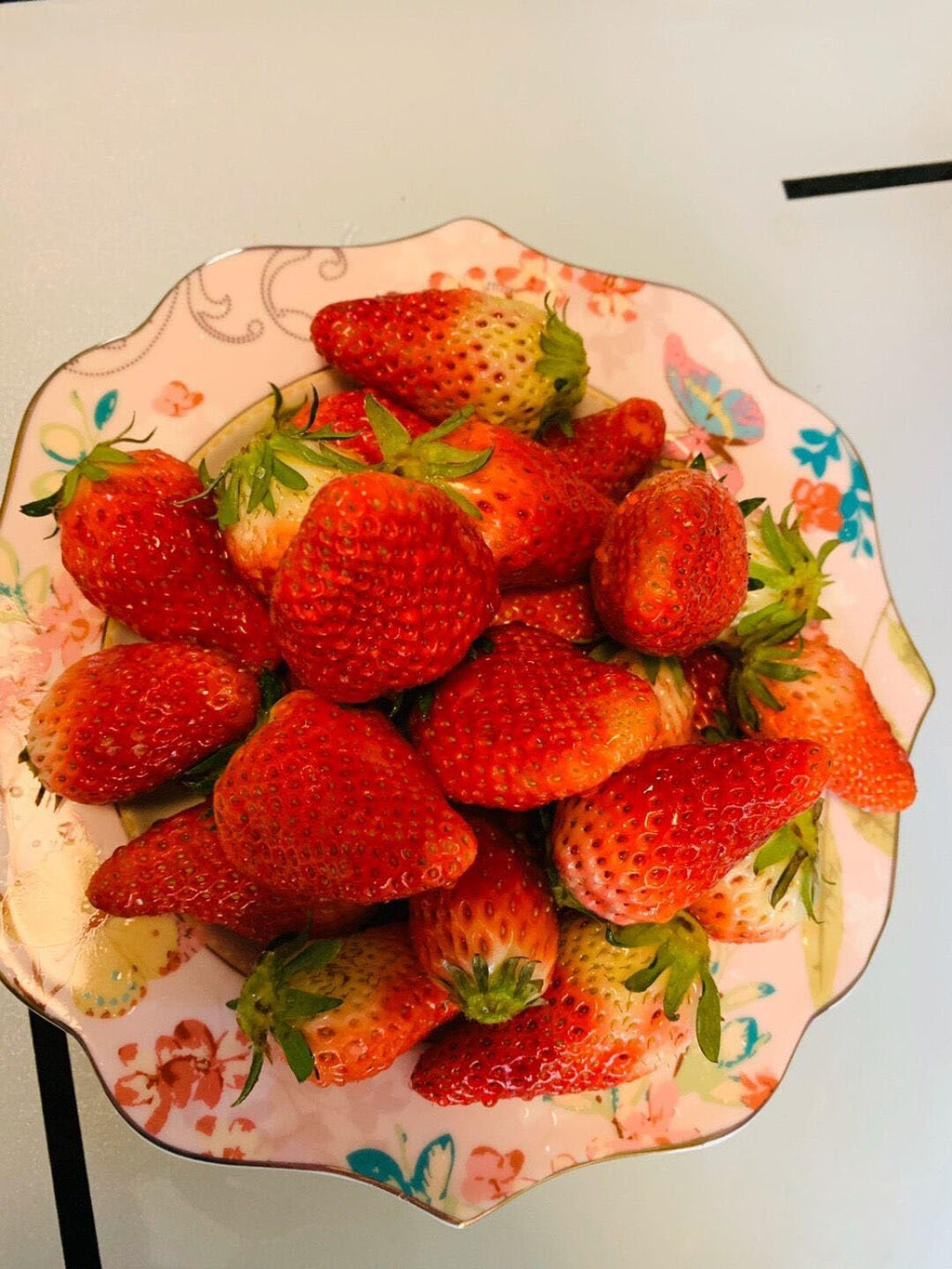 7.5-Inch Ceramic Plate with Butterfly & Floral Design – Dessert/Fruit/Western Dish